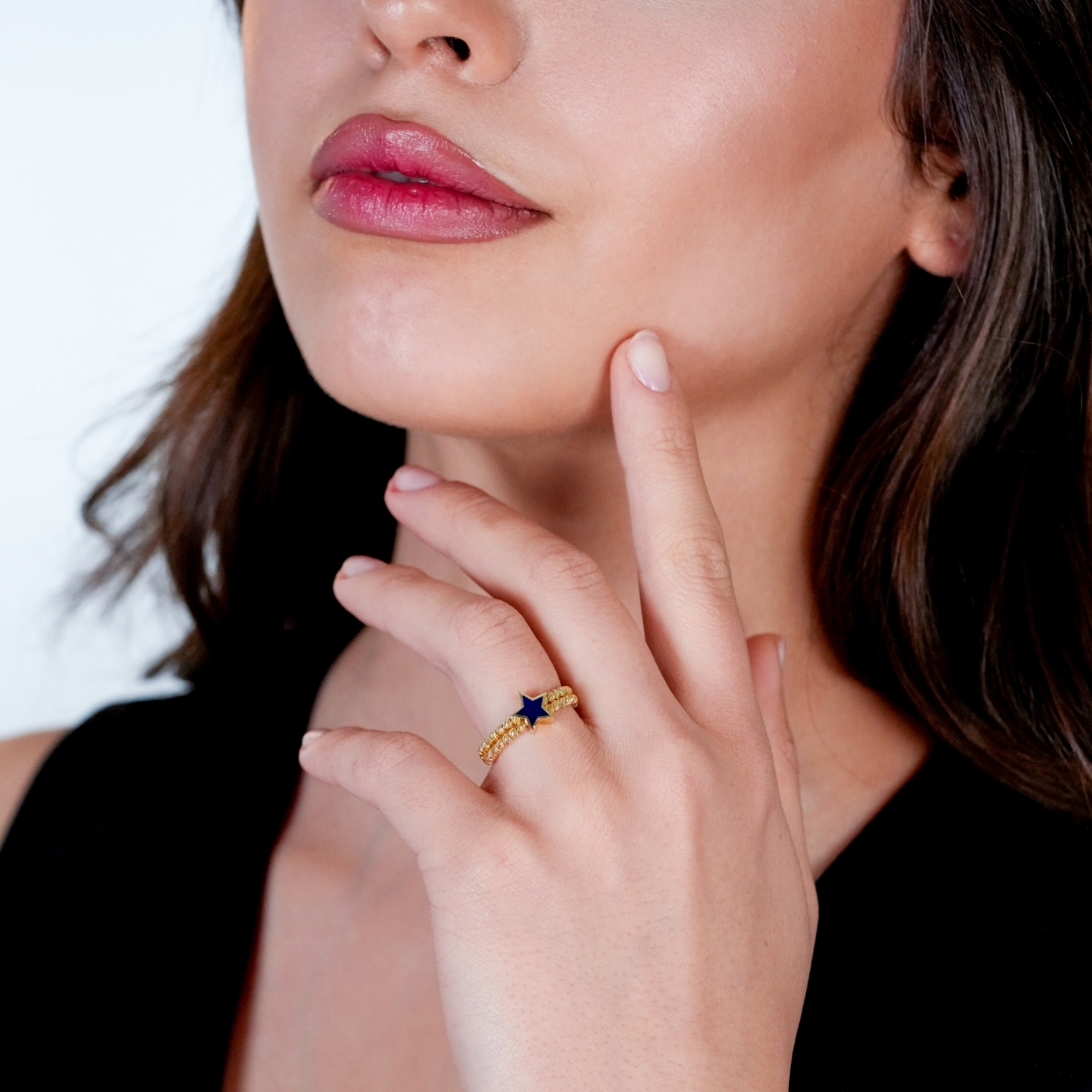 Altın Siyah Mineli Yıldız Yüzük