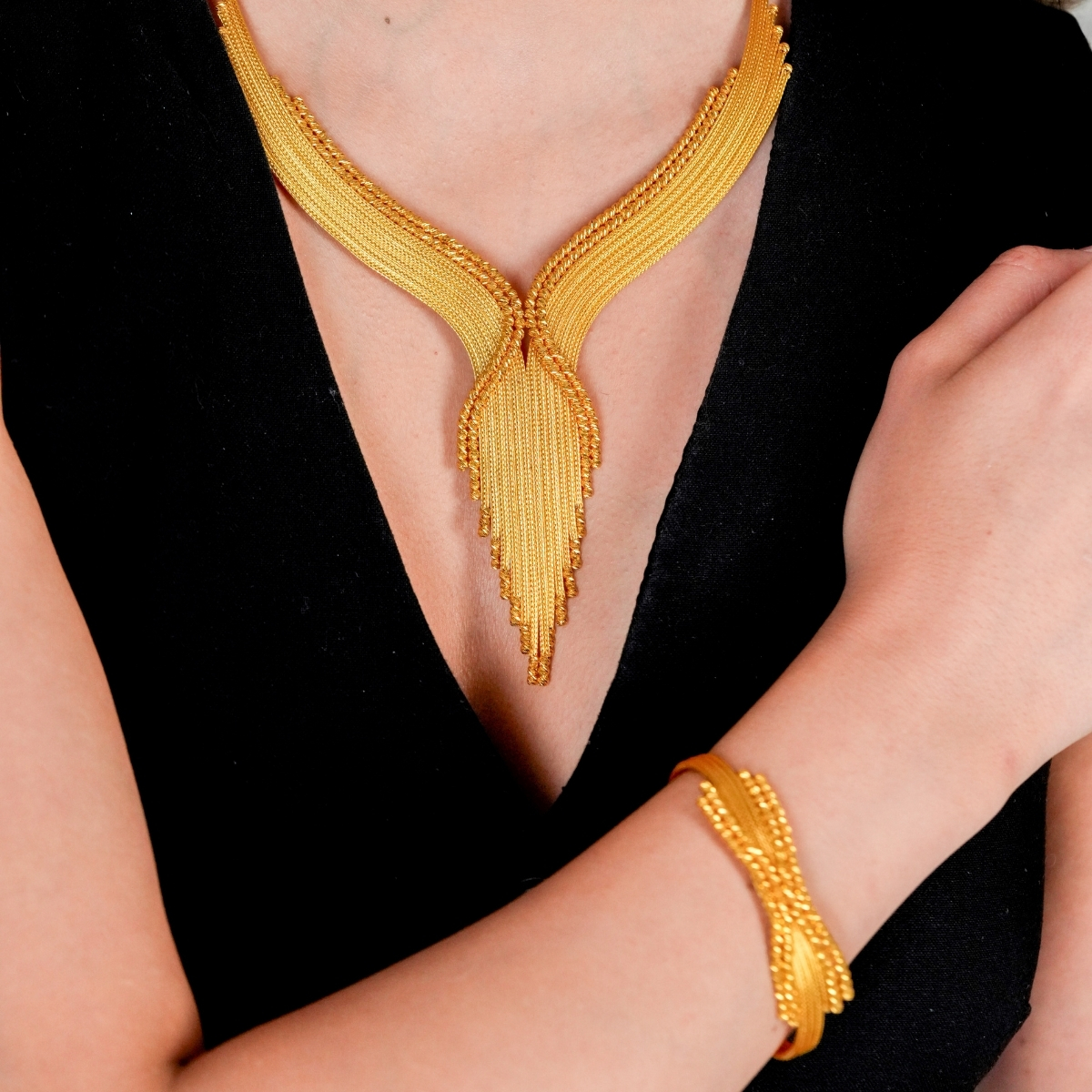 Kalze Dorikalı Altın Set